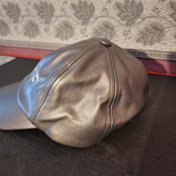 Rodan and Fields R+F Silver Metal Baseball Cap - Picture 4 of 9